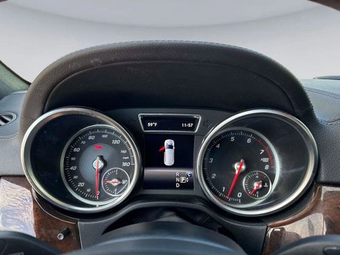 Used 2019 Mercedes-Benz GLS 450 4MATIC image 26