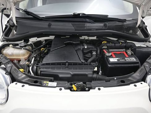 Used 2015 FIAT 500 Pop FWD image 11