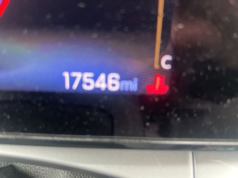 Used 2024 Chevrolet Trax LT w/ Driver Confidence Package image 8