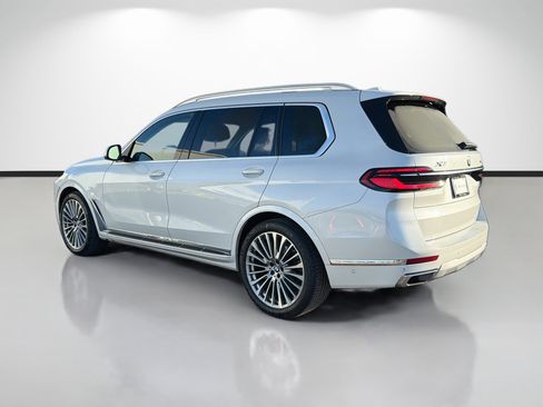 Used 2024 BMW X7 xDrive40i AWD/4WD image 5