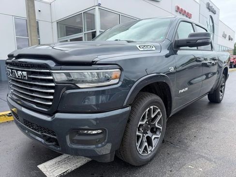 New 2026 RAM 1500 Laramie AWD/4WD image 4