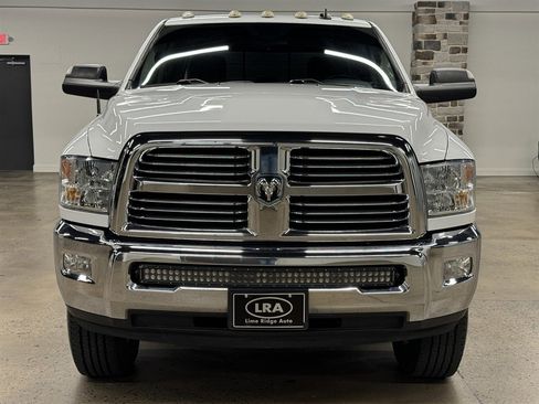 Used 2018 RAM 2500 Big Horn image 2