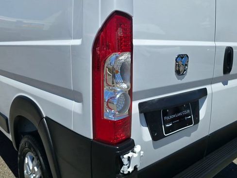 Used 2025 RAM ProMaster 2500 w/ Crew Van Package FWD image 27
