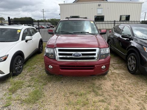 Used 2013 Ford Expedition EL Limited AWD/4WD image 2