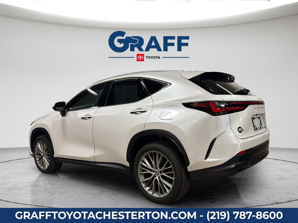 Used 2024 Lexus NX 350h AWD w/ Vision Package image 10
