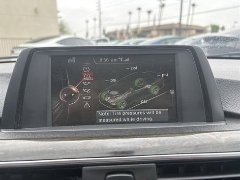 Used 2017 BMW 330i Sedan image 26