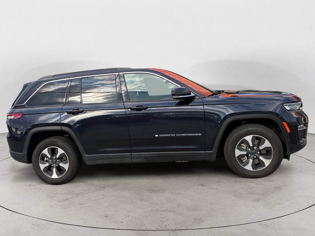 Used 2024 Jeep Grand Cherokee Limited 4xe AWD/4WD image 2