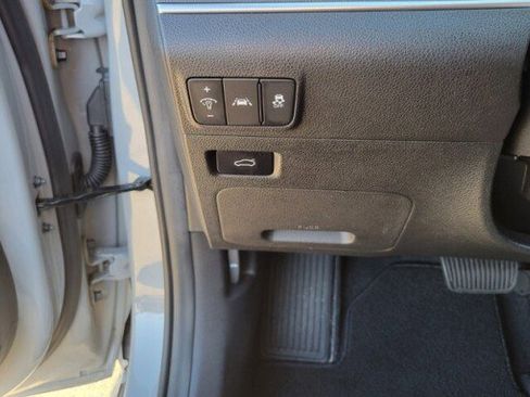 Used 2023 Kia K5 GT-Line w/ GT-Line Premium Package image 19