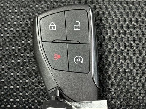 New 2026 GMC Canyon Elevation w/ Convenience Package image 24