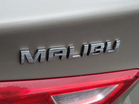 Used 2024 Chevrolet Malibu LT FWD image 30