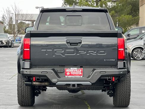 Used 2026 Toyota Tacoma TRD Pro image 7