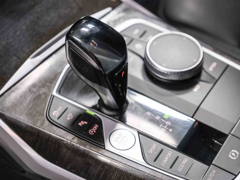 Used 2019 BMW 330i Sedan RWD image 23