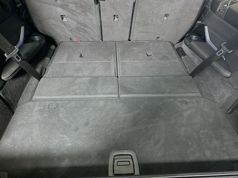 Used 2023 BMW X7 xDrive40i image 24