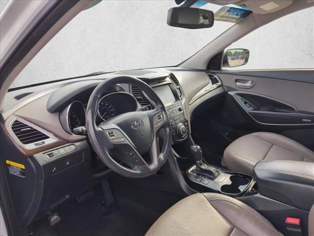 Used 2017 Hyundai Santa Fe Sport w/ 2.4L Tech Package 04 FWD image 11