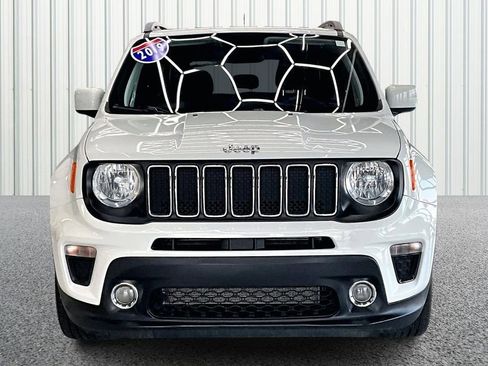 Used 2019 Jeep Renegade Latitude image 2