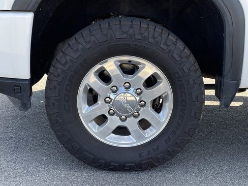 Used 2021 GMC Sierra 3500 Denali w/ Denali Ultimate Package image 34