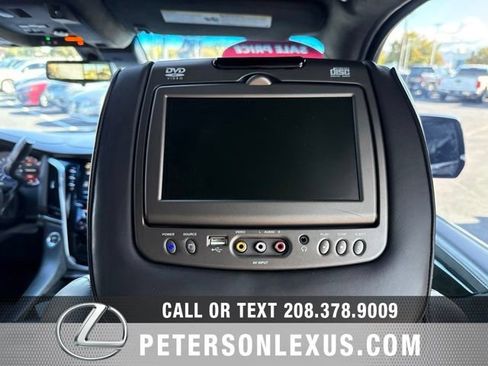 Used 2019 Cadillac Escalade ESV Platinum AWD/4WD image 21