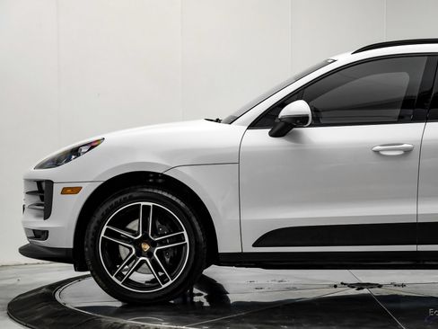 Used 2021 Porsche Macan AWD/4WD image 8