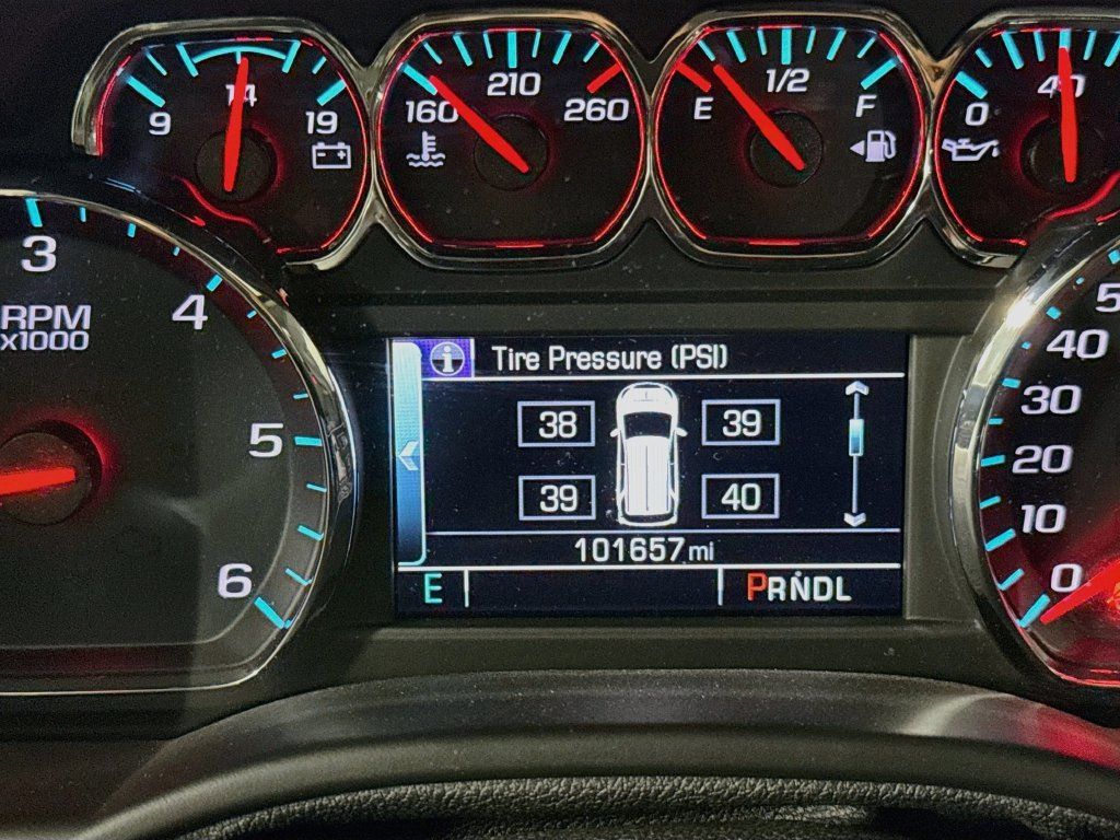Used 2020 GMC Yukon XL SLT w/ Open Road Package AWD/4WD image 12