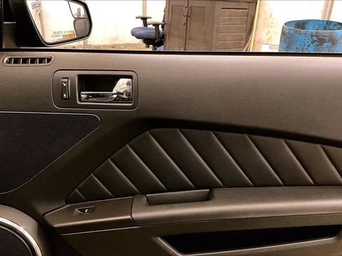 Used 2012 Ford Mustang GT Premium w/ Electronics Pkg image 23