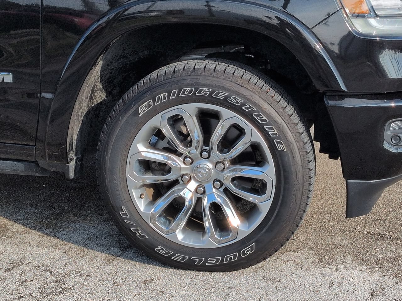 Used 2022 RAM 1500 Laramie w/ Laramie Southwest Edition AWD/4WD image 11