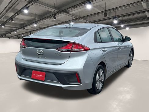 Used 2022 Hyundai Ioniq Blue image 16