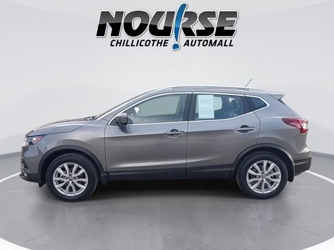 Used 2022 Nissan Rogue Sport SV w/ Technology Package image 5