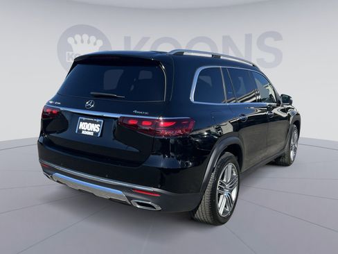 Used 2025 Mercedes-Benz GLS 450 4MATIC image 16