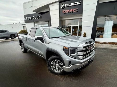 Used 2023 GMC Sierra 1500 SLE image 4