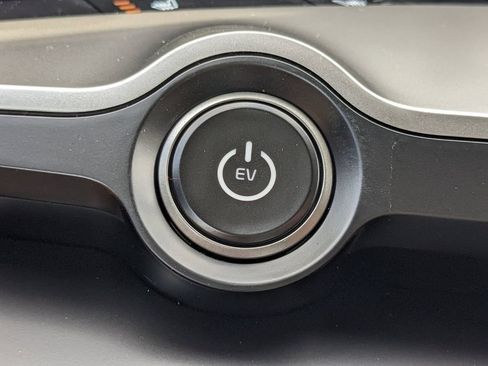 New 2025 Kia EV6 Light RWD image 35
