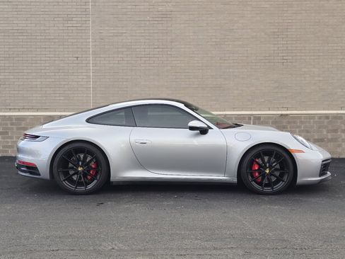 Certified 2020 Porsche 911 Carrera 4S image 10