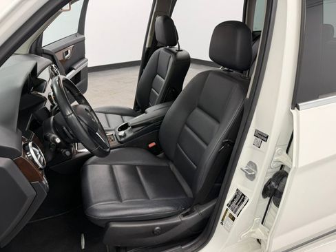 Used 2015 Mercedes-Benz GLK 350 4MATIC 4dr GLK350 image 37