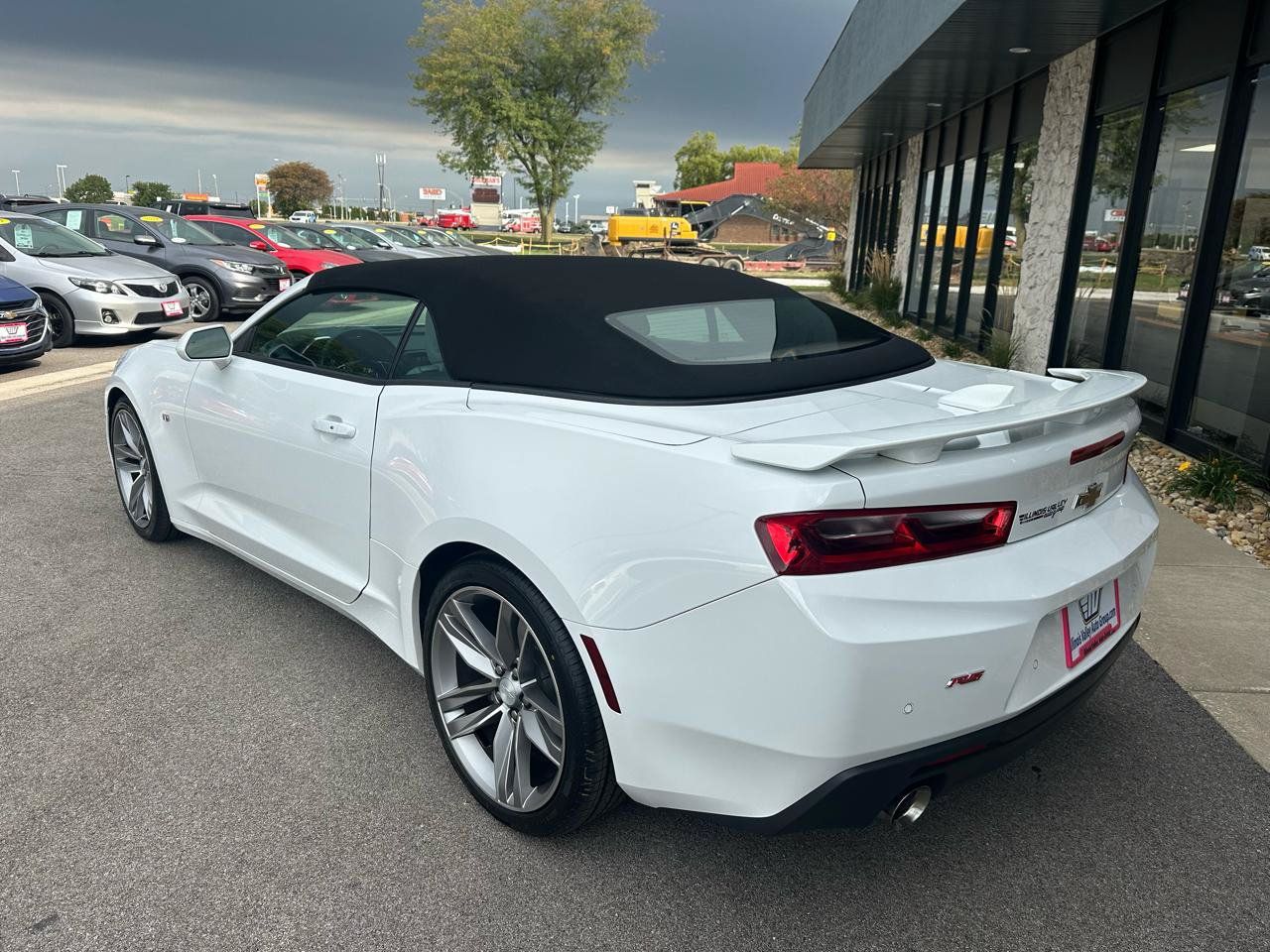 Used 2018 Chevrolet Camaro LT RWD image 19