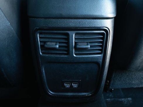 Used 2021 Chrysler 300 S RWD image 29