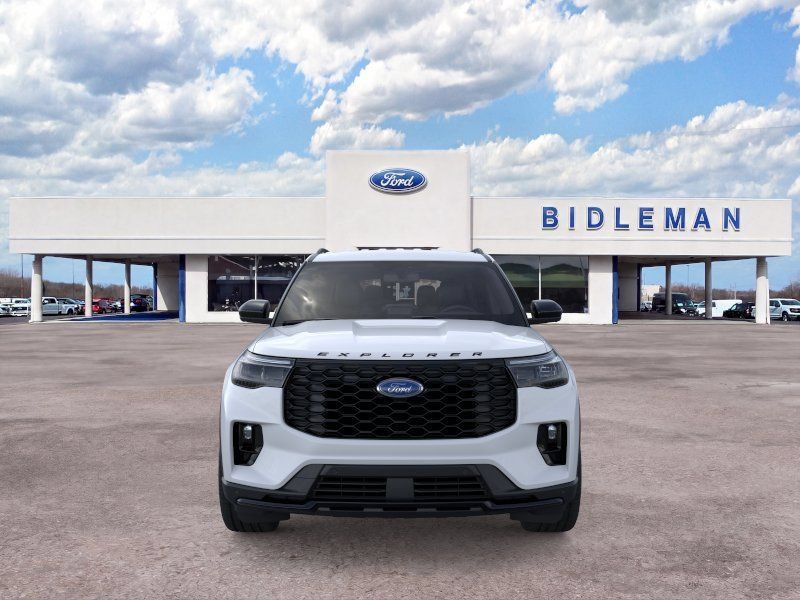 New 2026 Ford Explorer ST-Line w/ ST-Line Street Pack AWD/4WD image 7