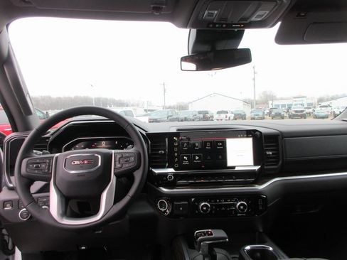 New 2026 GMC Sierra 1500 Elevation image 16