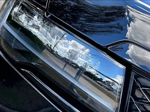 Used 2023 Cadillac Escalade Sport Platinum image 27