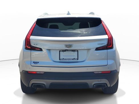 Used 2019 Cadillac XT4 Premium Luxury FWD image 5