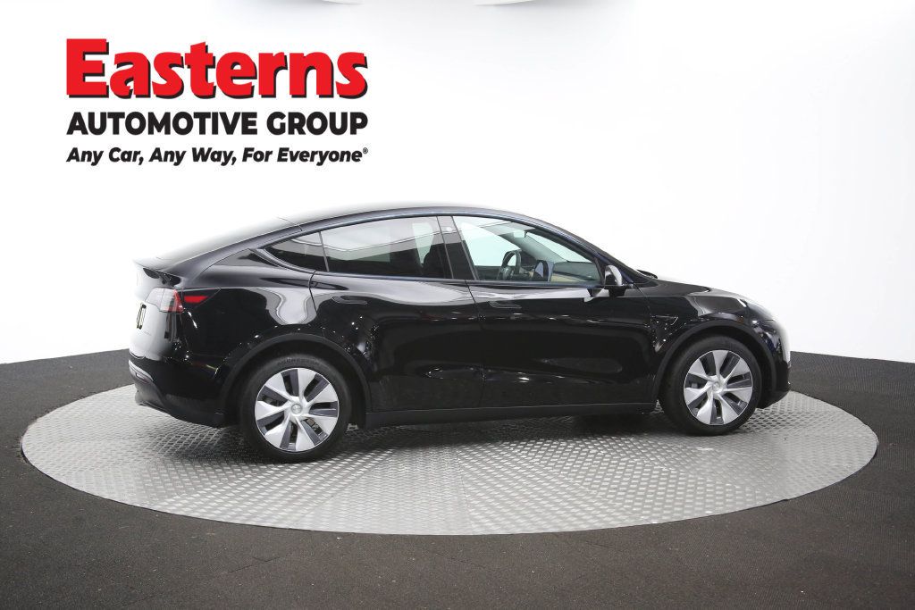 Used 2022 Tesla Model Y Long Range AWD/4WD image 43