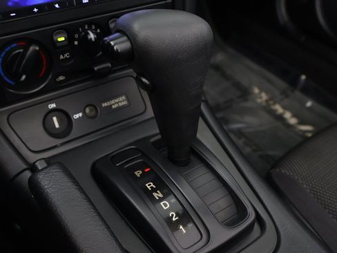 Used 2003 MAZDA MX-5 Miata image 30