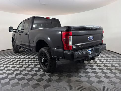 Used 2019 Ford F250 Lariat AWD/4WD image 5