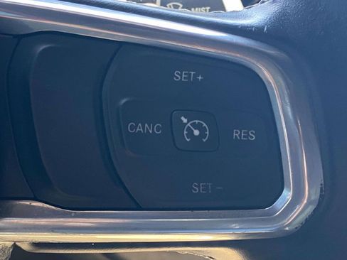 Used 2021 Jeep Wrangler Unlimited Sahara AWD/4WD image 24