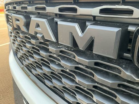 New 2026 RAM 1500 Express image 17