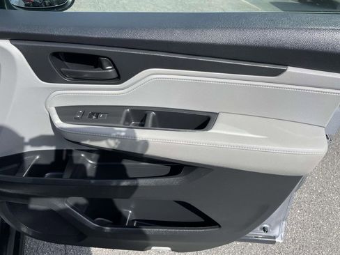 Used 2022 Honda Odyssey EX-L image 44