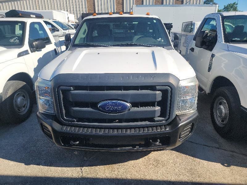Used 2015 Ford F350 XL RWD image 2