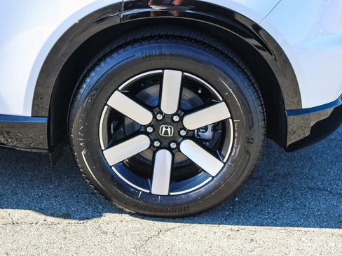 Certified 2025 Honda Prologue Touring image 8