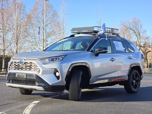 Used 2020 Toyota RAV4 XSE w/ XSE Grade Weather Package image 23