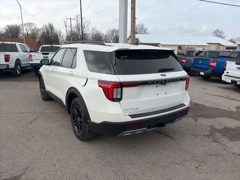 New 2026 Ford Explorer Active w/ Active Comfort Package image 4