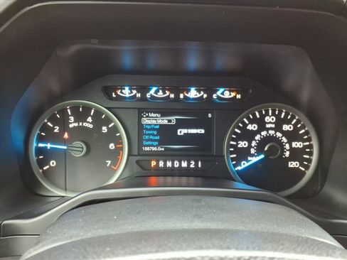 Used 2015 Ford F150 XLT w/ Equipment Group 301A Mid image 20