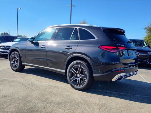 New 2026 Mercedes-Benz GLC 300 4MATIC image 3